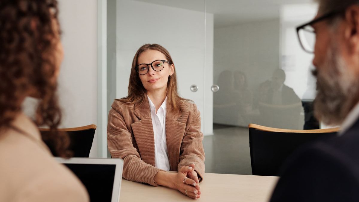 A remote job search system that gets replies from real hiring managers